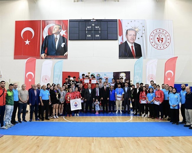 Okul Sporları Gençler ( Kız / Erkek ) Masa Tenisi Türkiye Birinciliği Müsabakaları 